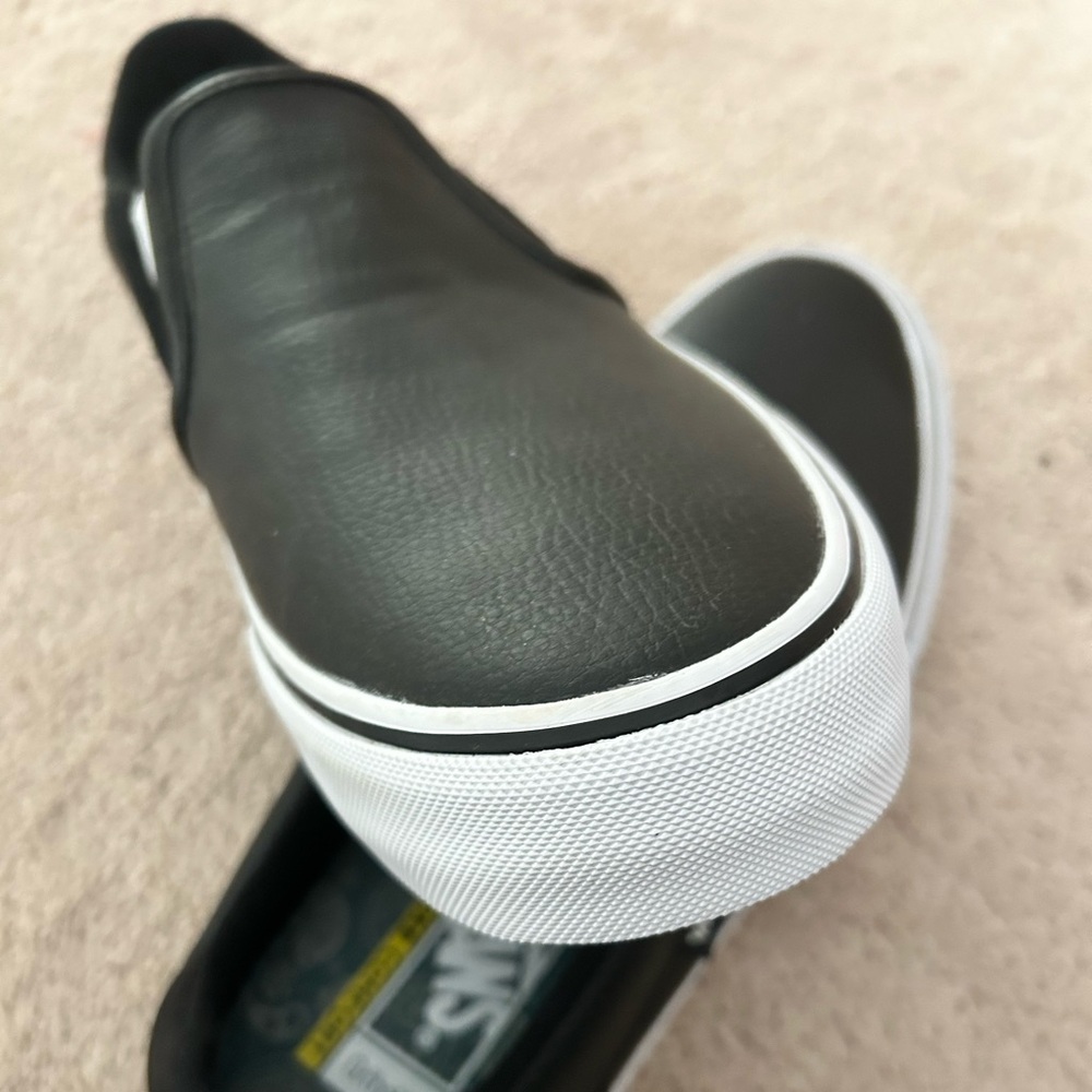 BNWOT mens leather vans slip ons